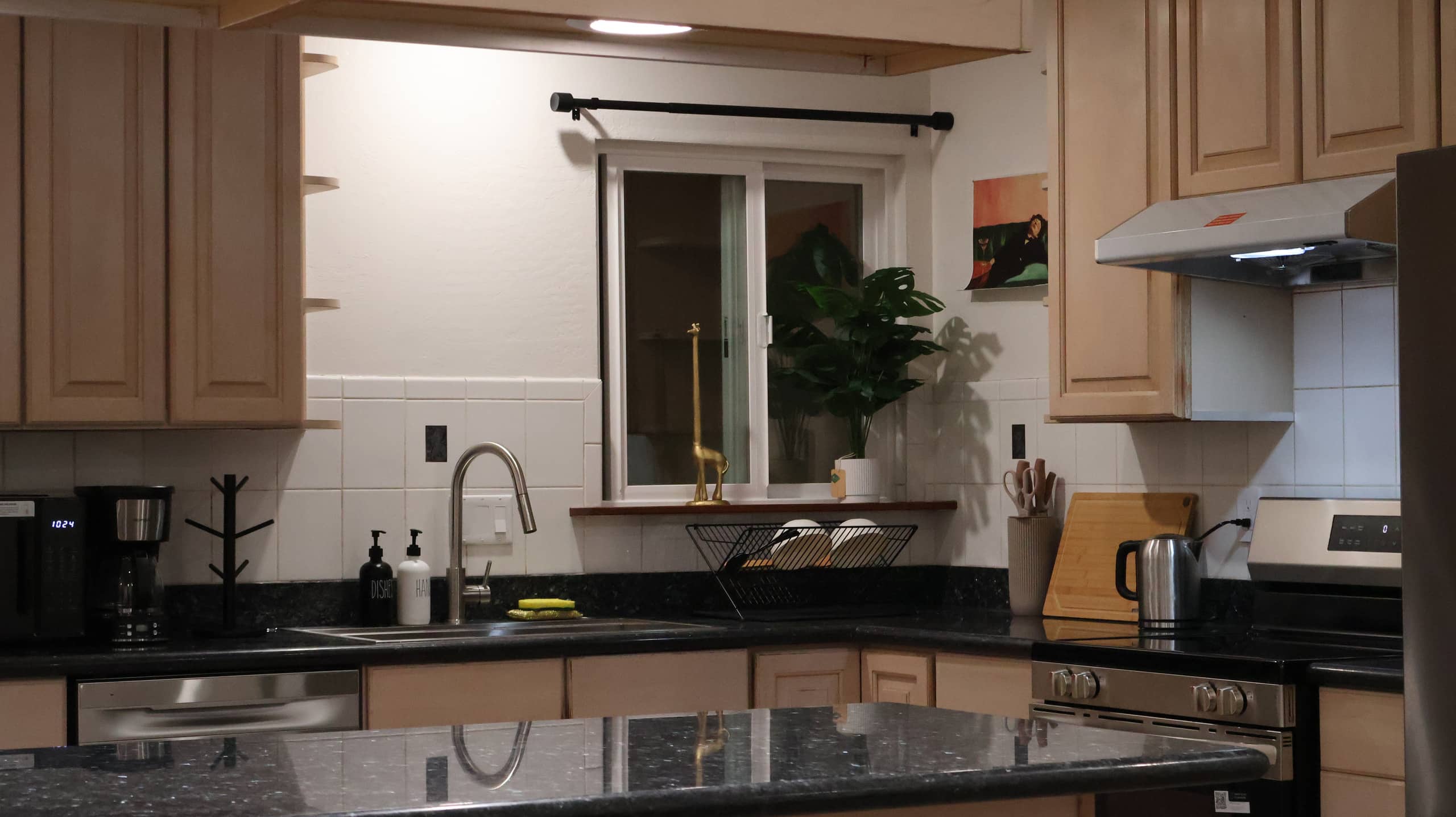 Home in San Francisco · ★4.86 · 4 bedrooms · 5 beds · 2 baths - Image 18