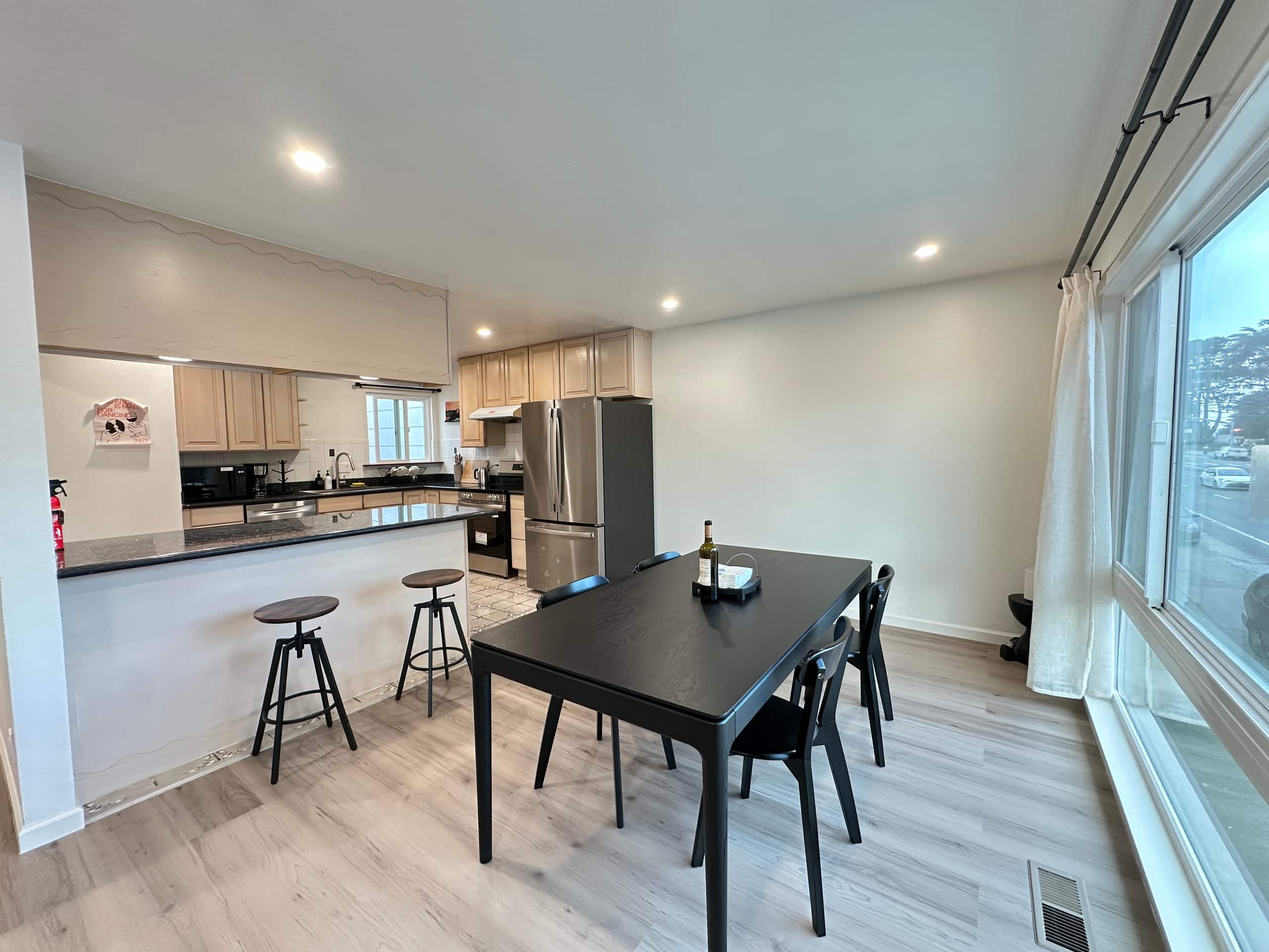 Home in San Francisco · ★4.86 · 4 bedrooms · 5 beds · 2 baths - Image 30