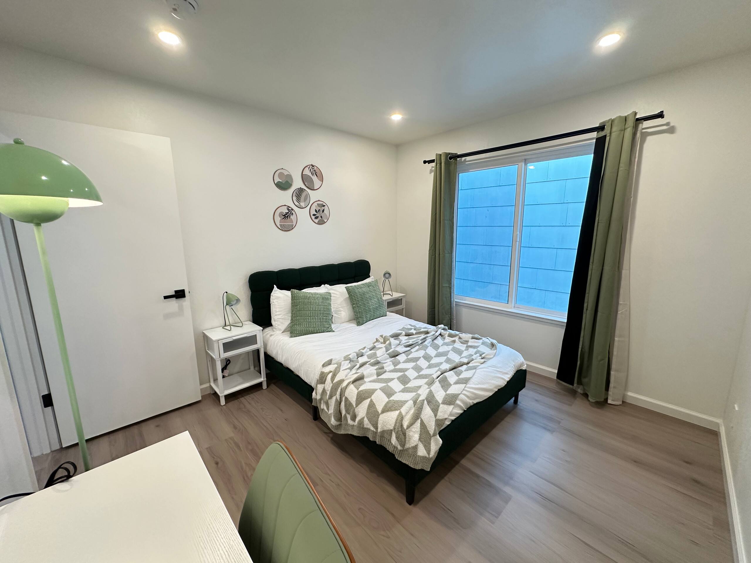 Home in San Francisco · ★4.86 · 4 bedrooms · 5 beds · 2 baths - Image 77