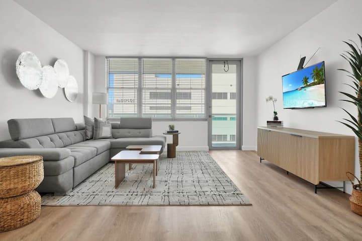 Free Valet| New 1br/ 6 People Stay - Hollywood, FL