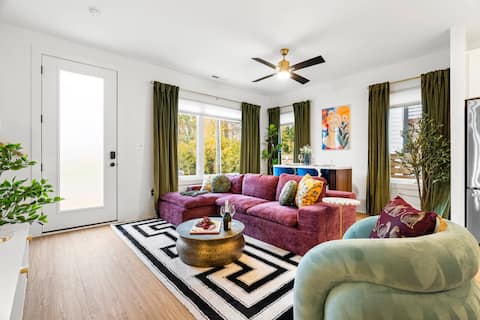 Successful Airbnb property: Patio • Mini Golf & BBQ near Downtown | 3BD in Battery Heights
