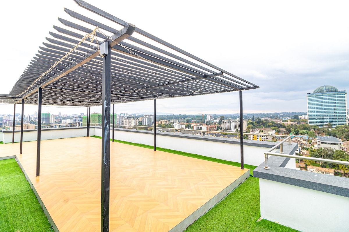 Westlands | DSQ | Gym | Pool | Wi-Fi | Netflix photo 3