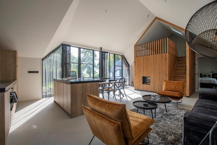 Chestnut Farm House & Lodge - 2 Huizen - Pays-Bas