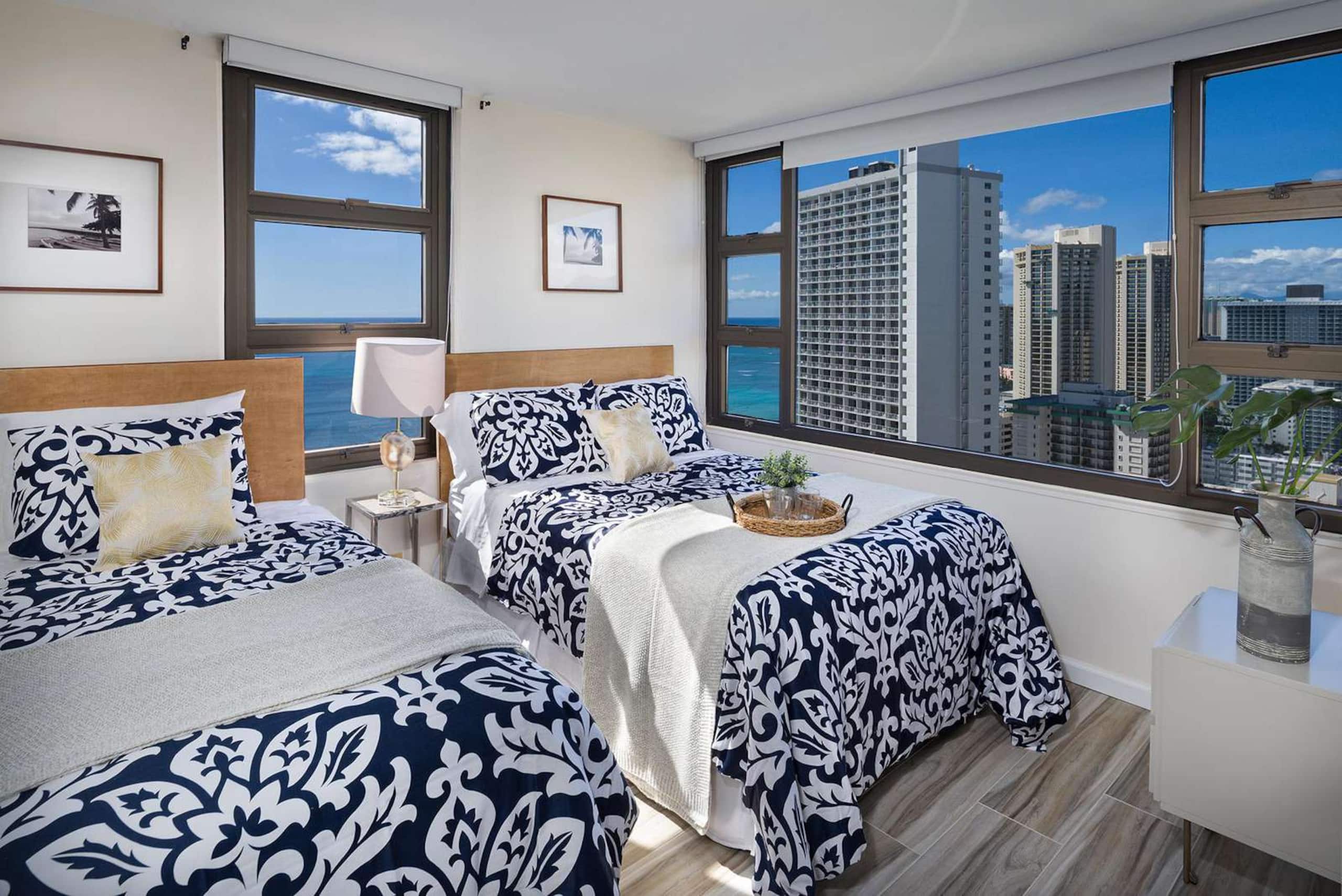 31st Fl Banyan | Parking | Partial-Ocean Views - Image 1
