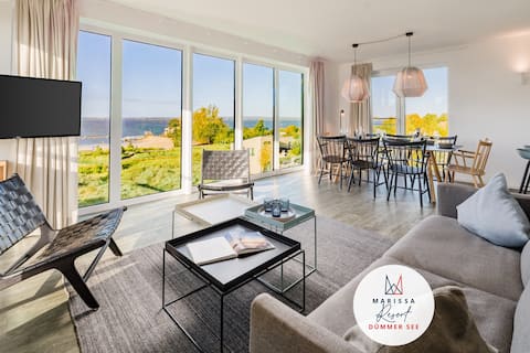 Top Airbnb: Waterfront apartment including entrance to the pool & spa in Lembruch