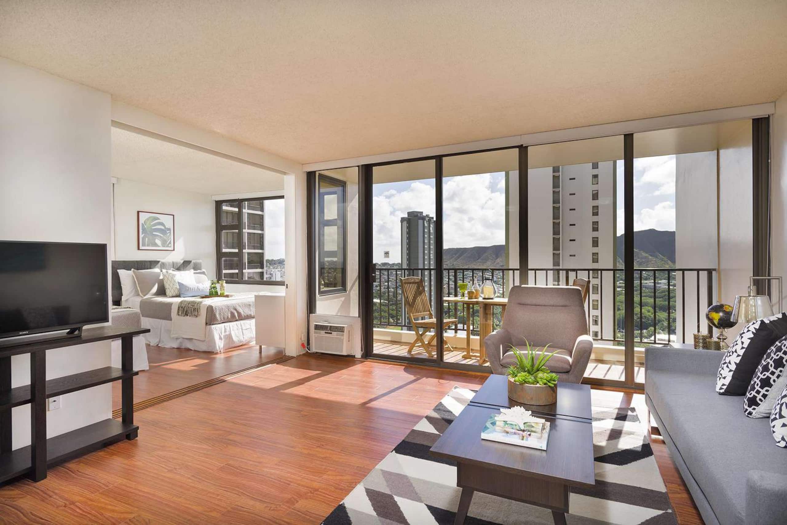 29th Fl W Banyan | Diamond Head Views | Parking - Image 1