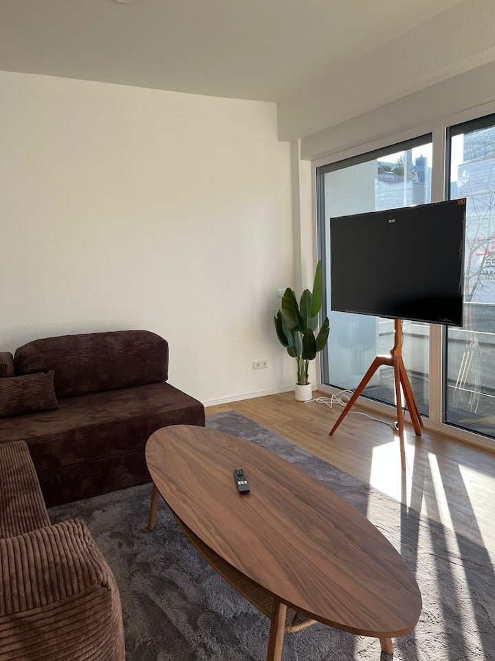 Modernes City-apartment Mit Balkon & Parkplatz - Gensingen