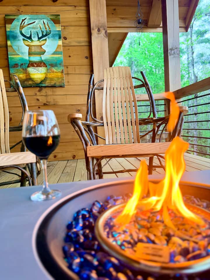 Snuggle Up Ridge - Cherry Log, GA