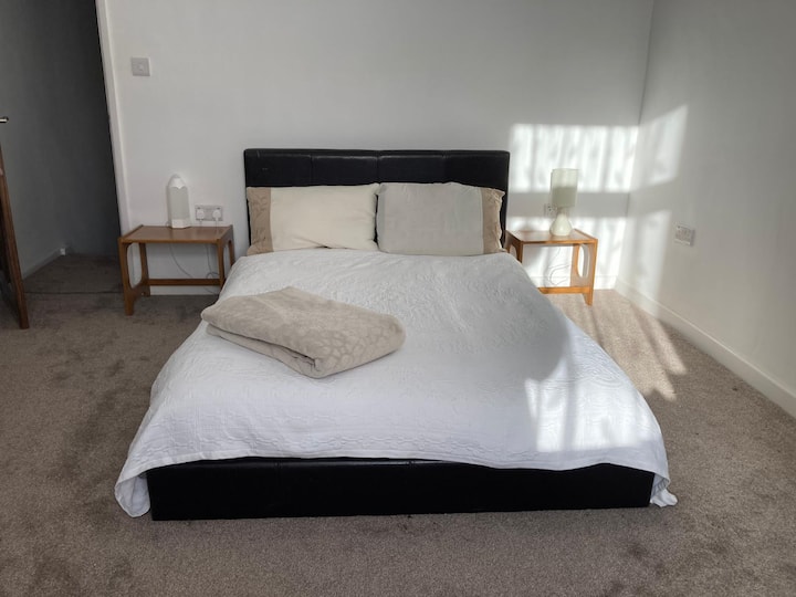 Burnley Home, Walk To Town, Free Parking - バーンリー