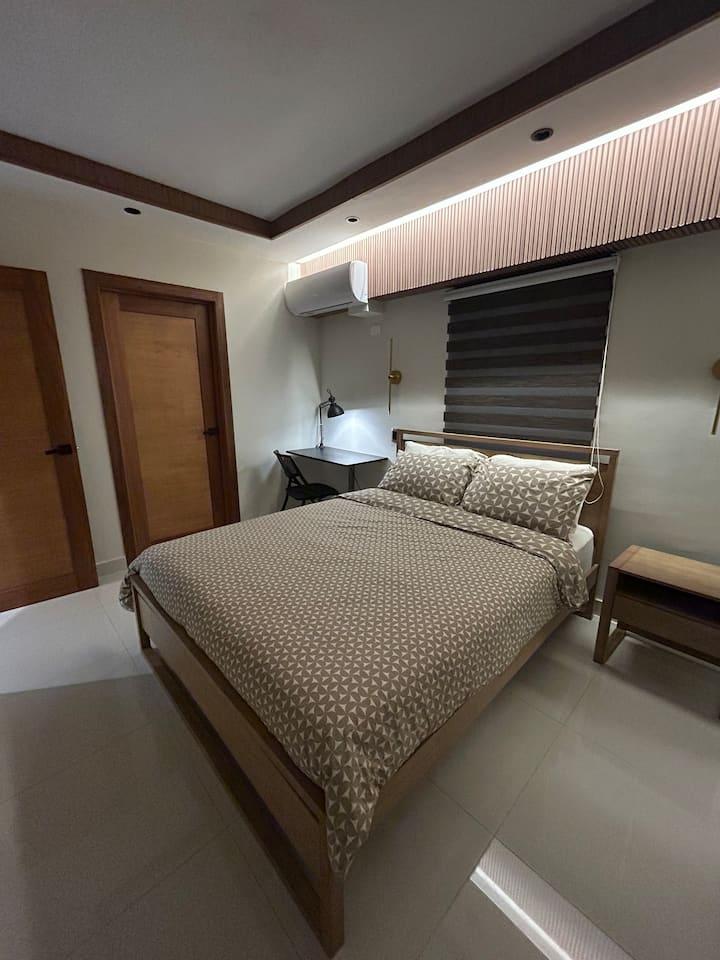 غرفة النوم 1