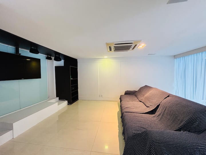 Casa Em Condomínio Na Barra Da Tijuca - Rio de Janeiro