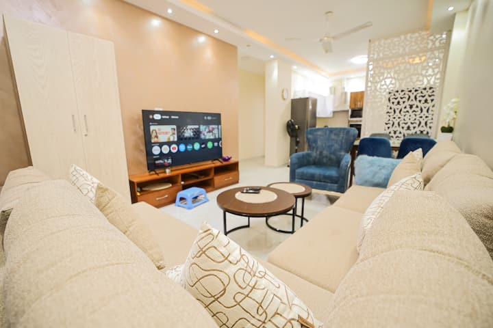 "Seabreeze Nest " Sea View Flat With Beach - Hurghada
