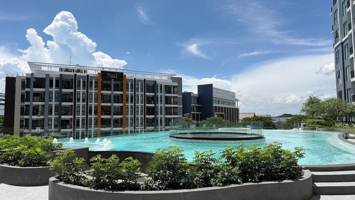 15th Floor Apartment | Pool, Gym & Sauna | Arise2 - Condominiums