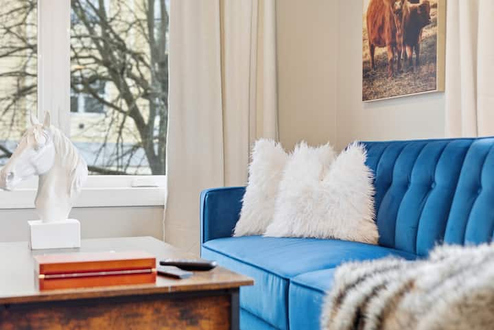 Stallion Suite - Stroudsburg, PA