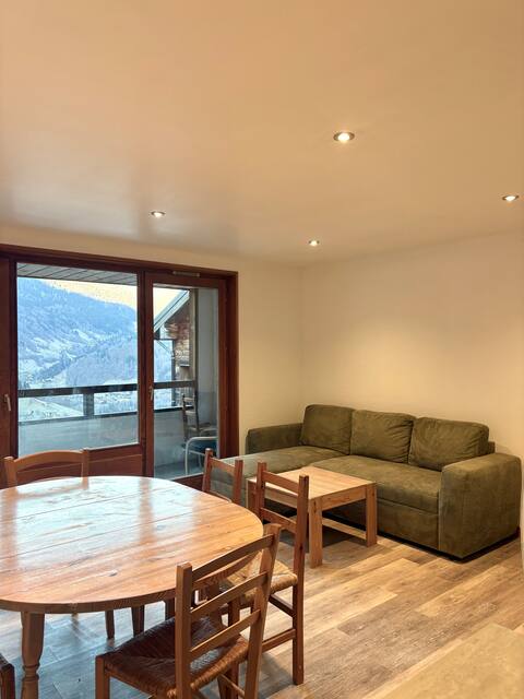 Top performing Airbnb: Refuge d'Enfer: duplex with views and pool in Saint Jean D'aulps