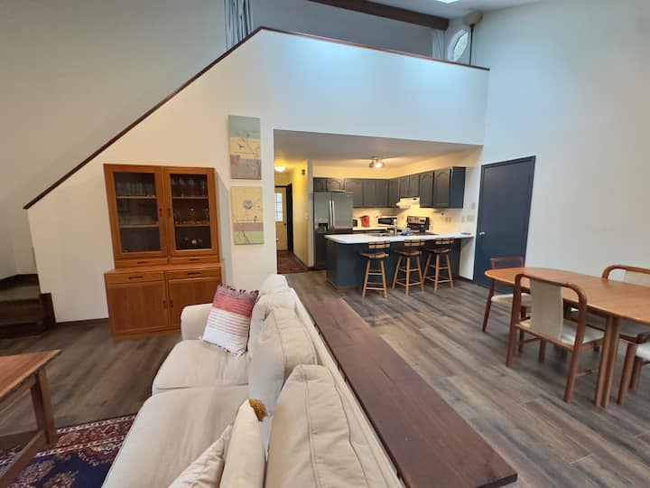 Entire Home - Discounts For Long Stays - Weaverville, NC