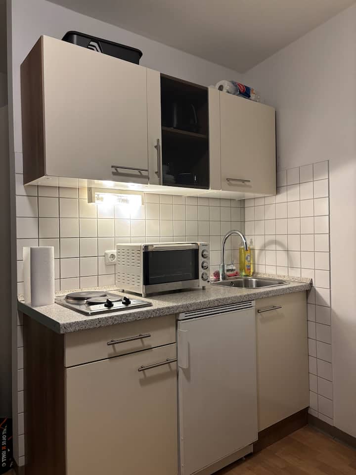 Minimalistic Studio Near Munich Center - Múnich
