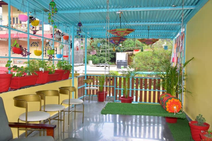 Ashok villa - a Luxury With Mountains and Wildlife