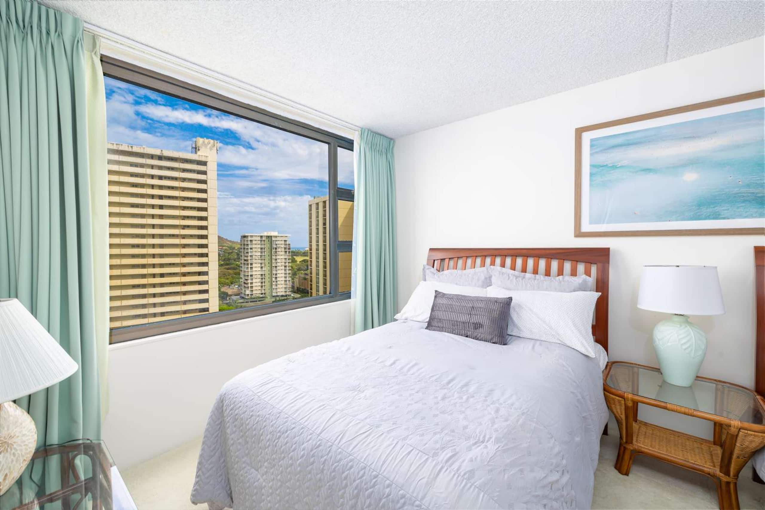 17th Fl Waikiki Banyan | Parking | AC | Pool - Image 25
