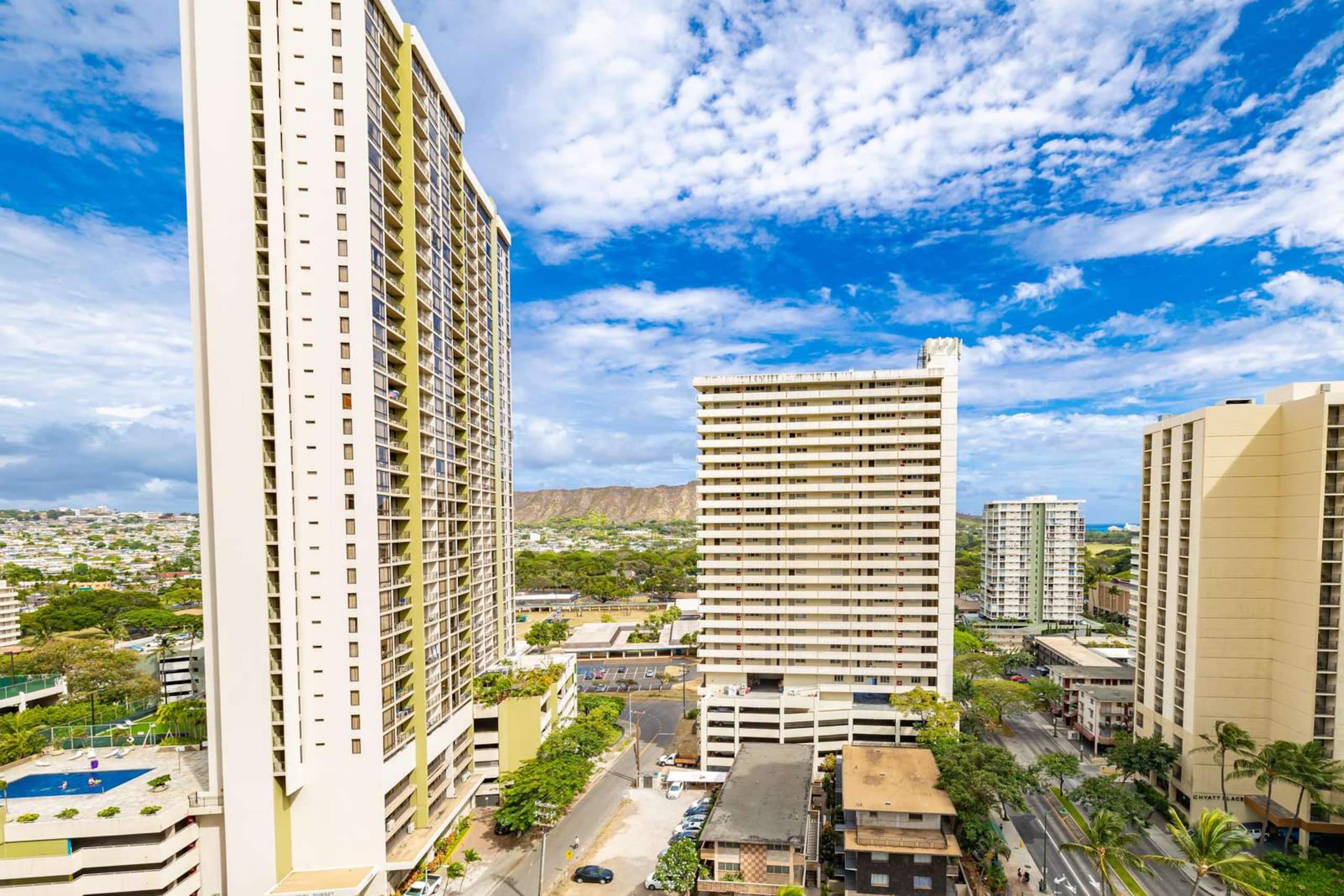 17th Fl Waikiki Banyan | Parking | AC | Pool - Image 28
