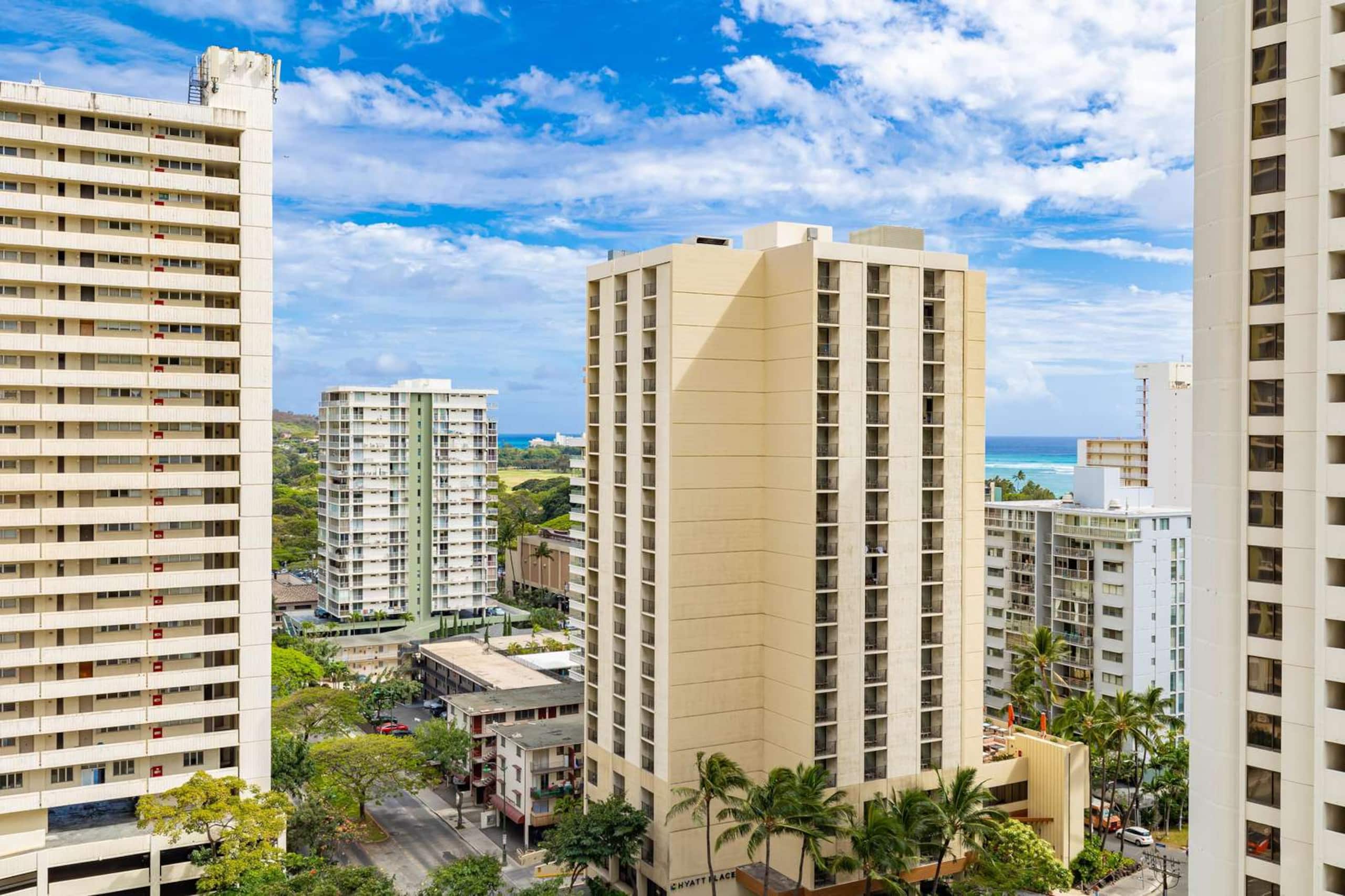 17th Fl Waikiki Banyan | Parking | AC | Pool - Image 8