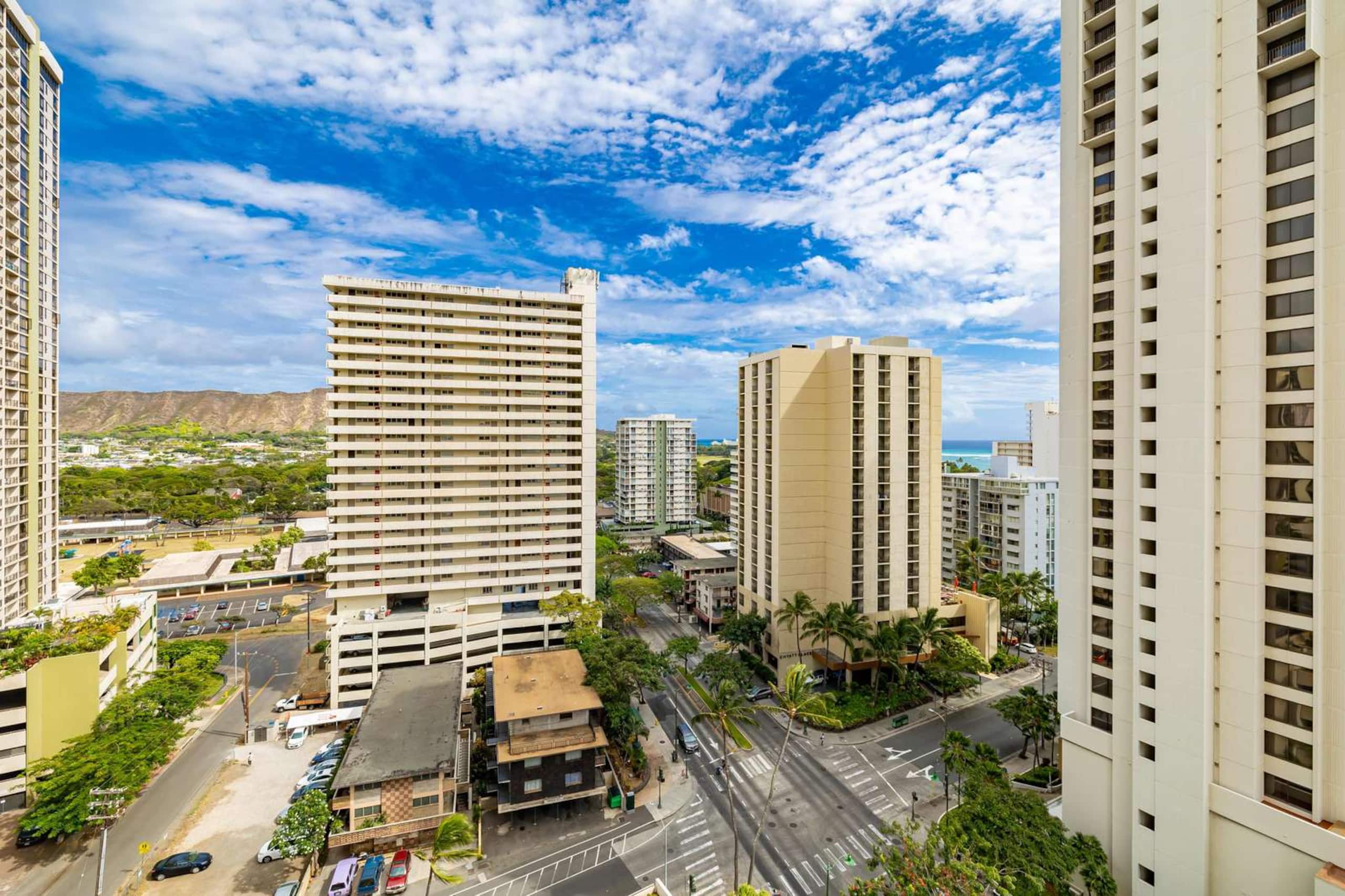 17th Fl Waikiki Banyan | Parking | AC | Pool - Image 16