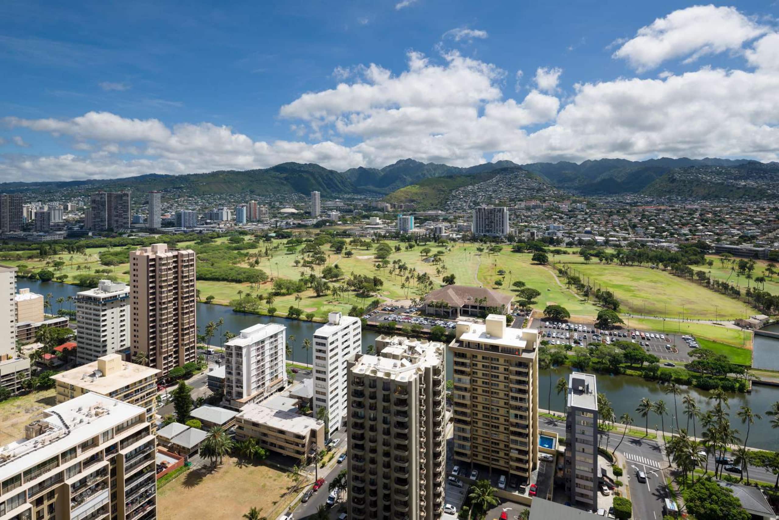 25th Fl Waikiki Banyan | King | Mtn View | Parking - Image 28