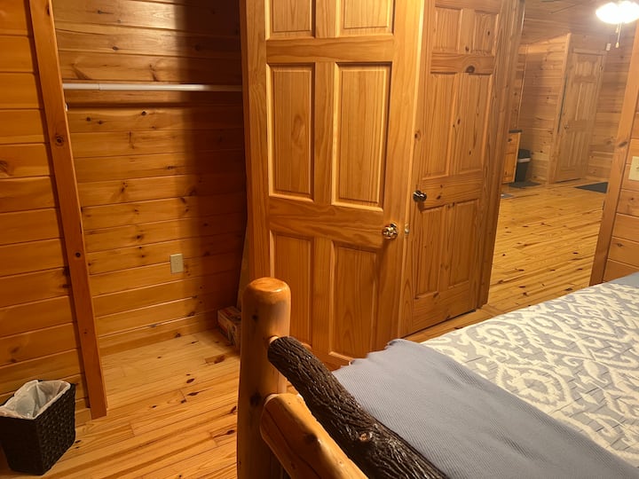 Carthage Cabin Getaway - 쿠펀헤이건