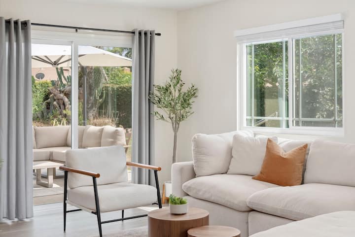 Modern Serene Home | Monthly | Near Disney - Buena Park, CA