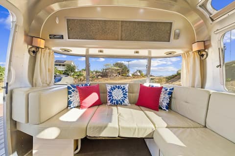Successful Airbnb property: *Ultimate Airstream* OMG Views, Hot Tub, Fire Pit in Escondido