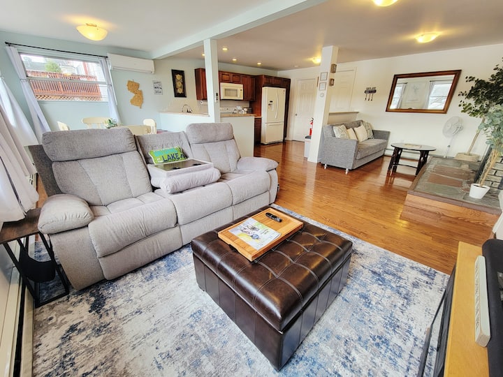 Lakefront 1br Apartment On Lake Hopatcong + Kayaks - New Jersey
