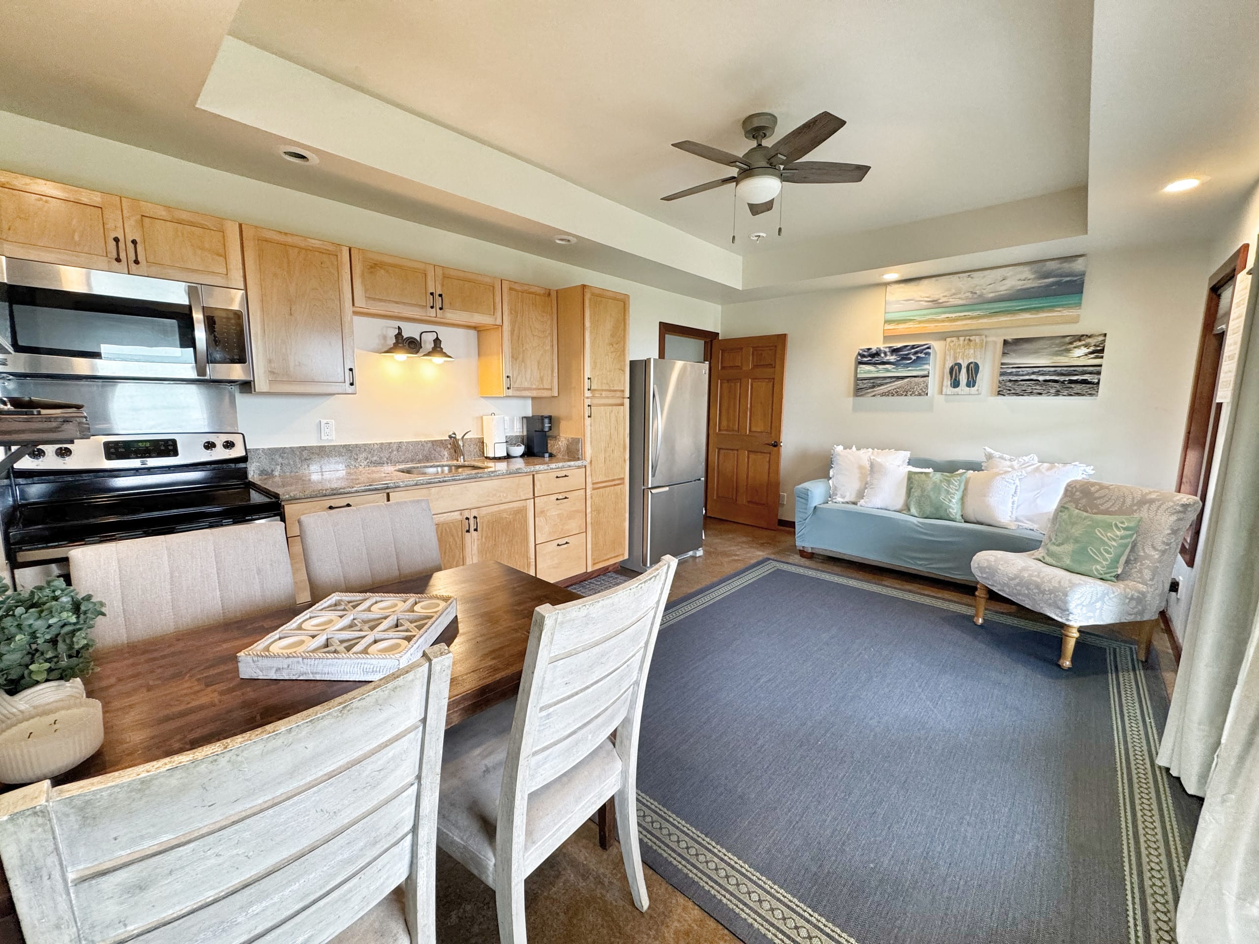 Home in Holualoa · ★4.88 · 1 bedroom · 3 beds · 1 bath - Photo 5