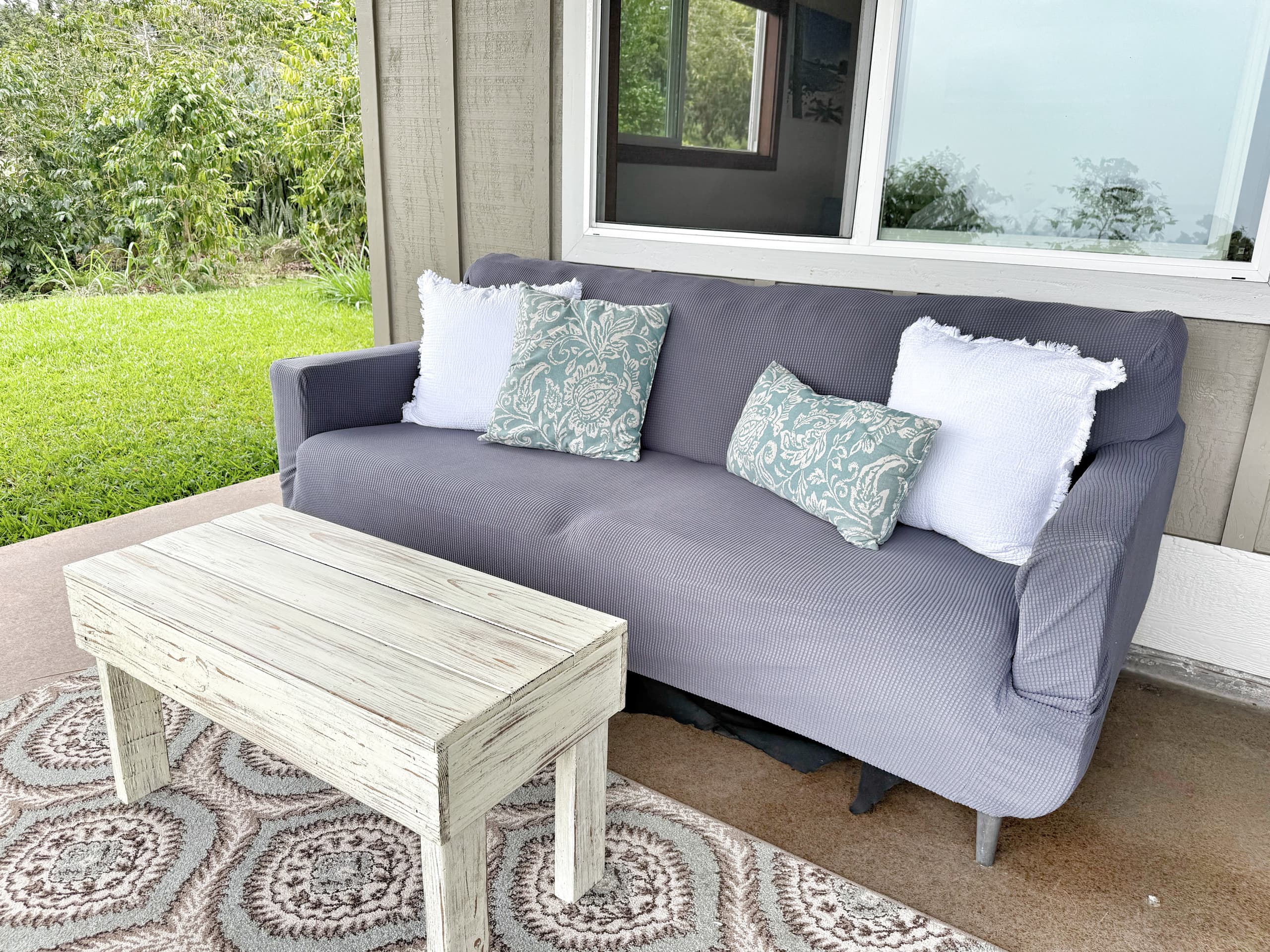 Home in Holualoa · ★4.88 · 1 bedroom · 3 beds · 1 bath - Photo 23