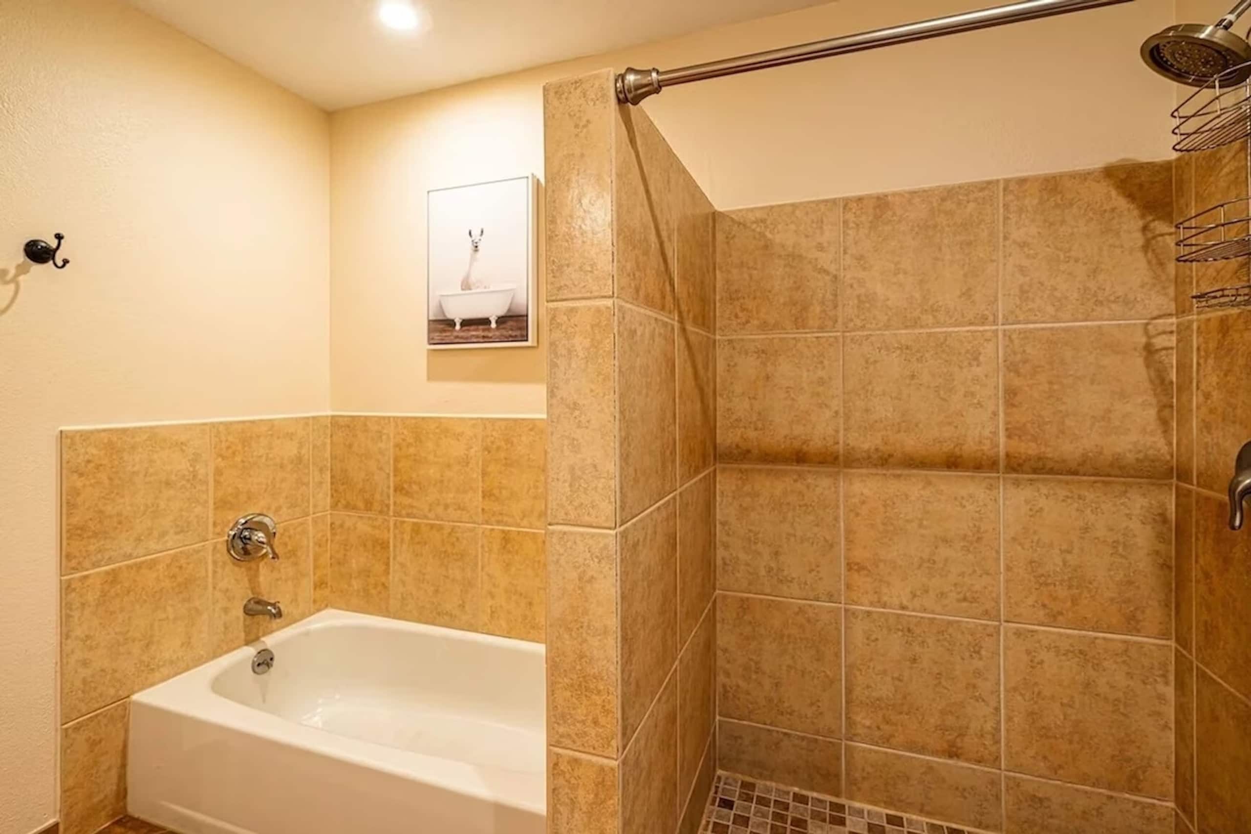 Condo in Wailea · ★4.75 · 1 bedroom · 2 beds · 1 bath - Image 42