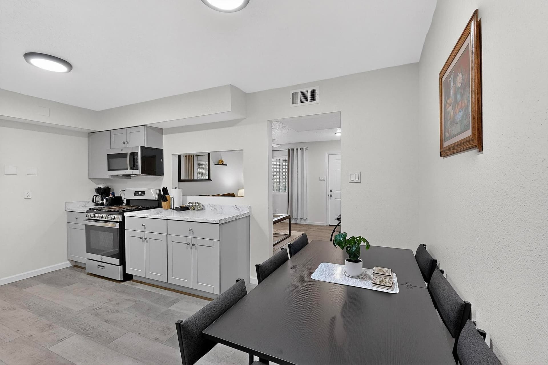 Centrally located in downtown Bernalillo.
