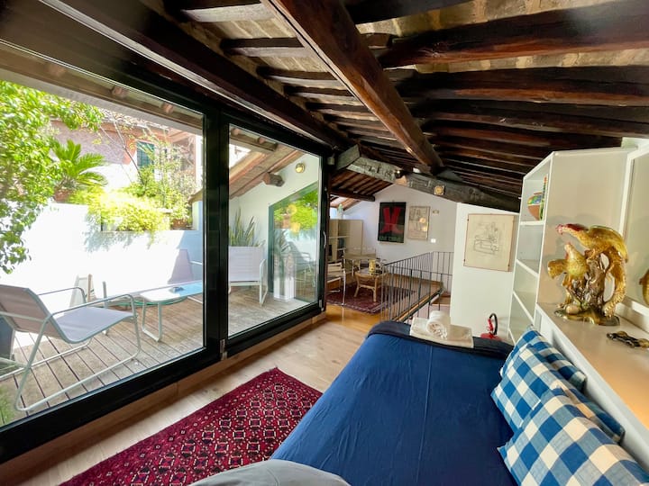 Мансарда/спалня 4