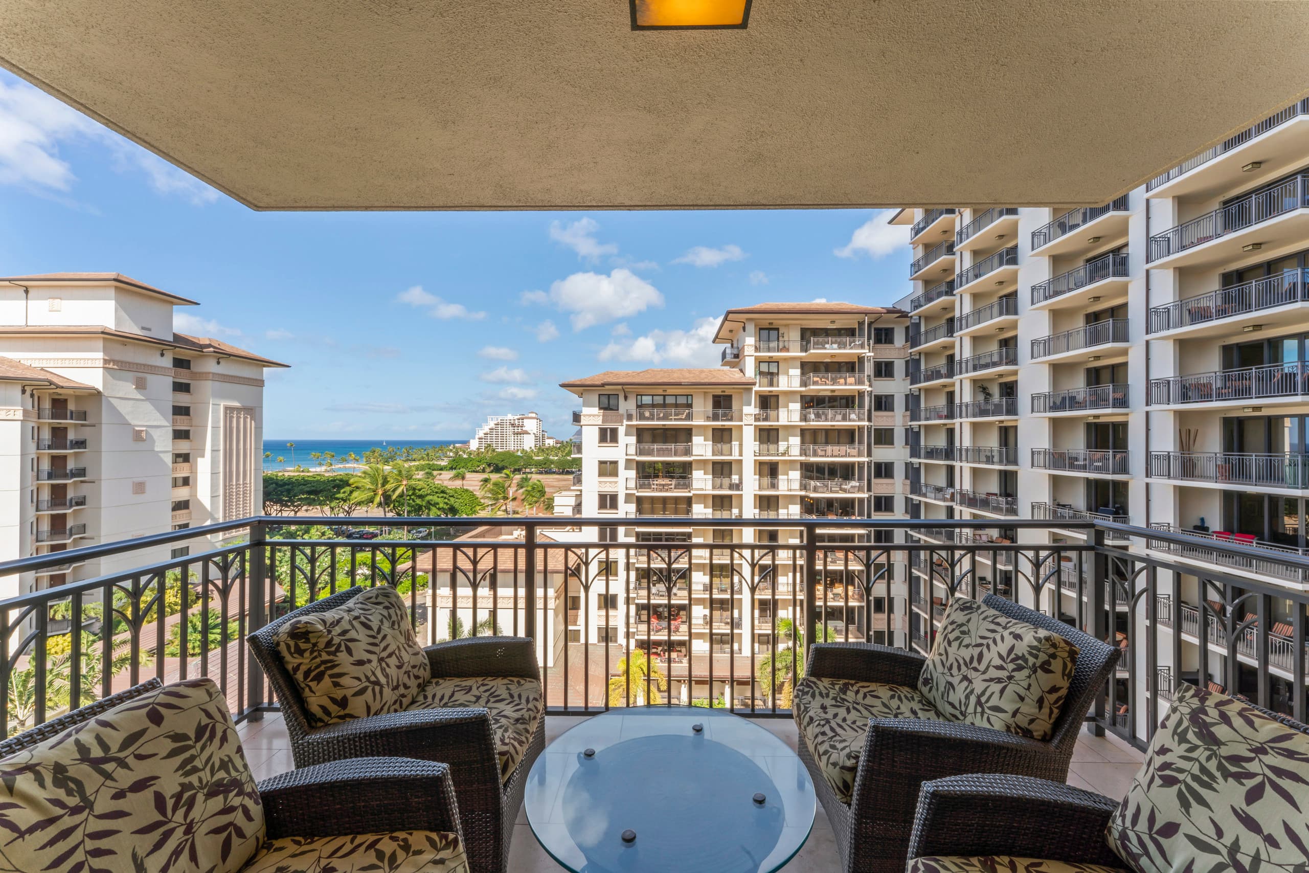 Condo in Kapolei · ★4.96 · 2 bedrooms · 3 beds · 2 private baths - Image 29