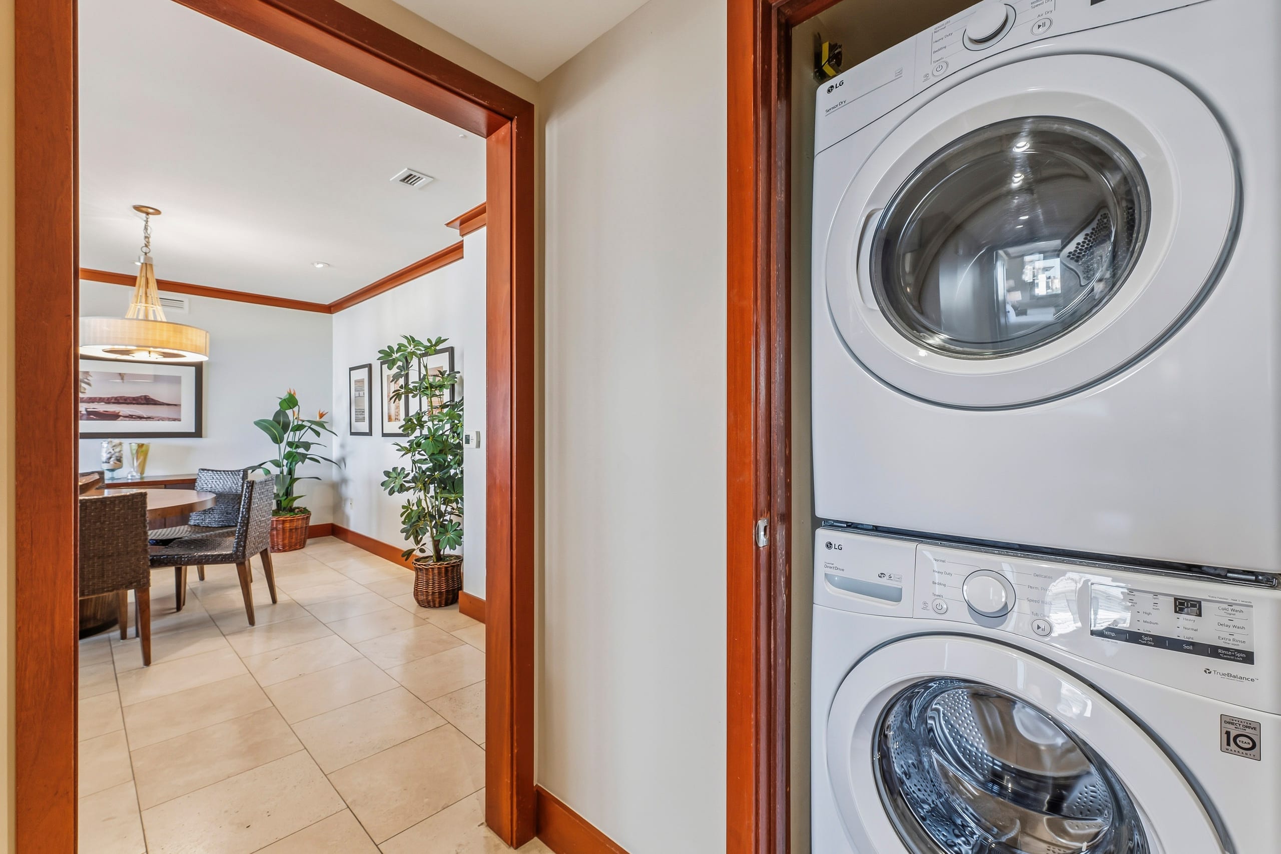 Condo in Kapolei · ★4.96 · 2 bedrooms · 3 beds · 2 private baths - Image 26