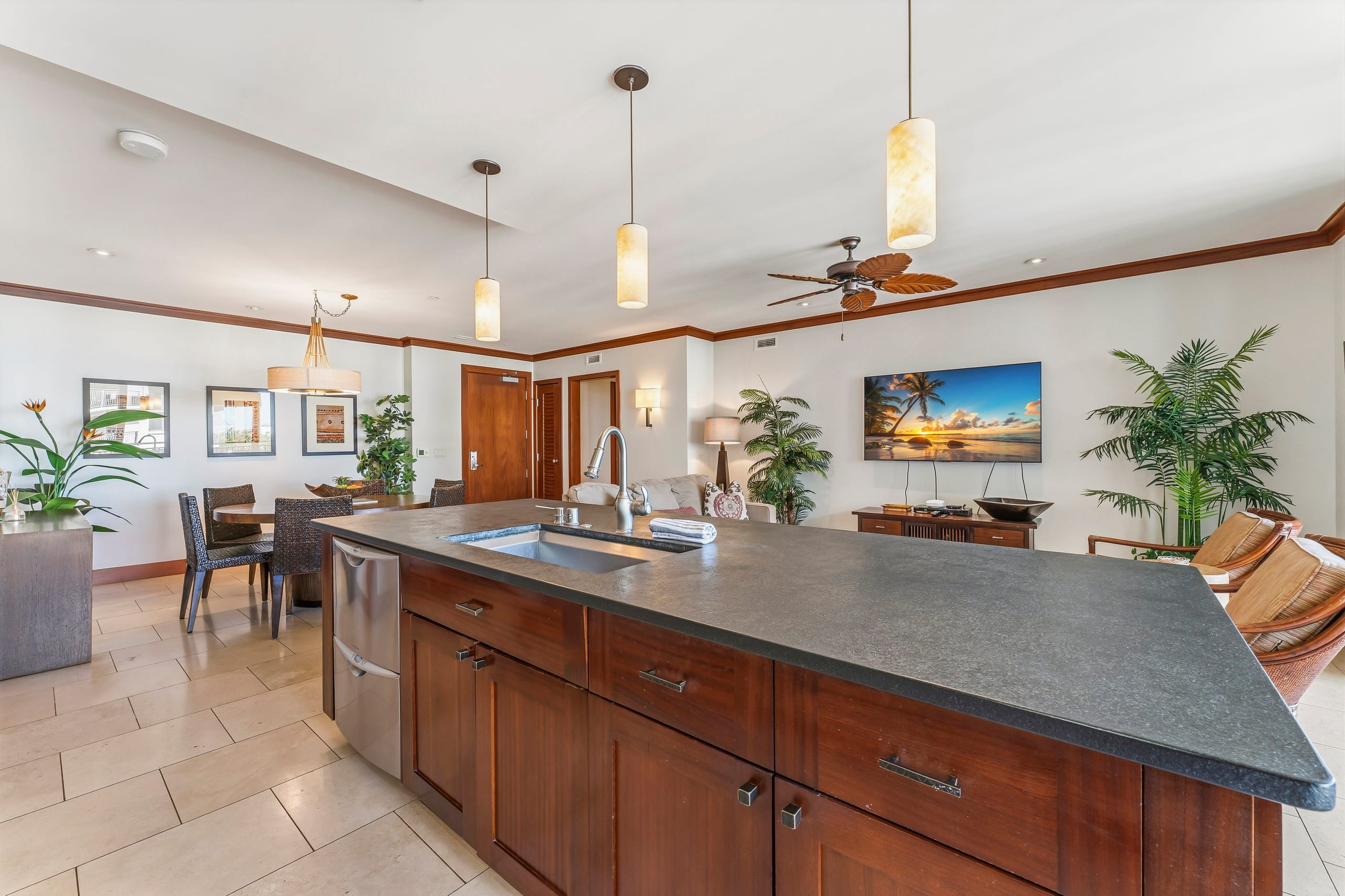 Condo in Kapolei · ★4.96 · 2 bedrooms · 3 beds · 2 private baths - Image 16