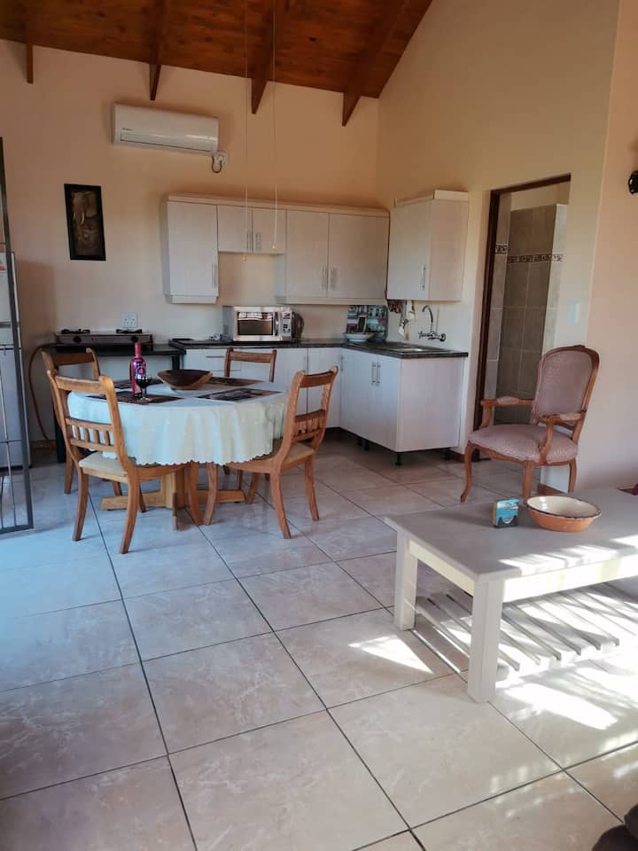 Tree-top Cottage - Marloth Park