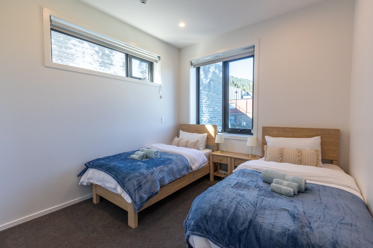 Druga spavaća soba s dva odvojena kreveta