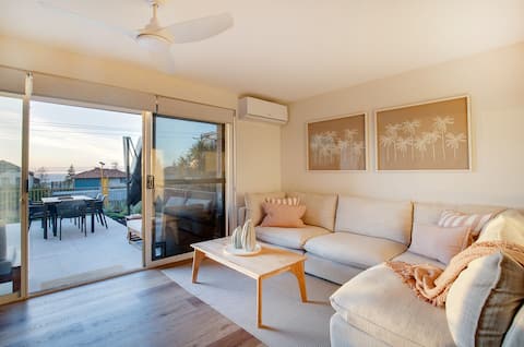 Successful Airbnb property: Scarborough Townhouse with Ocean Views in Scarborough