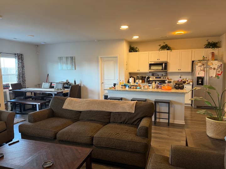 Harvest Home Minutes From The City! - Huntsville, AL