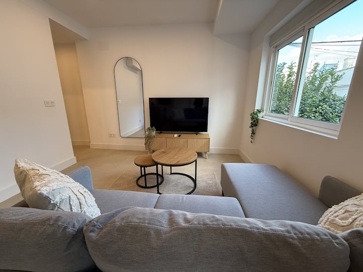 Boutique 2br In Heart Of Old Town, Rooftop Terrace - Estepona