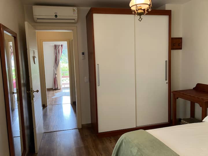 غرفة النوم 2