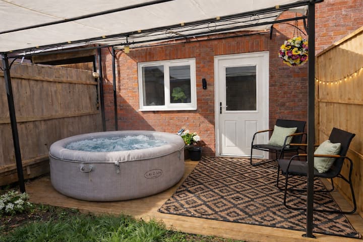 Hot Tub Stay Cambridge Central Sleeps 10 Parking - Cambrige (UK)