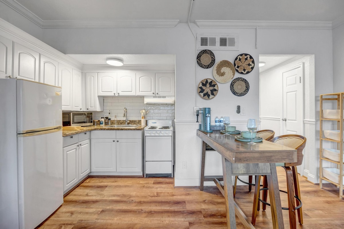 Successful Airbnb property: Traveler’s Nest: A Cozy Restful Retreat in Downtown Jacksonville
