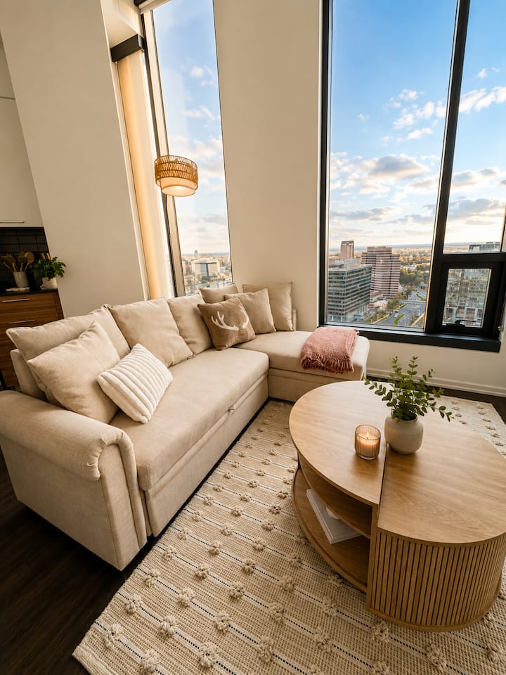 Stylish Studio Steps To Tysons Metro - Queen Bed - Fairfax