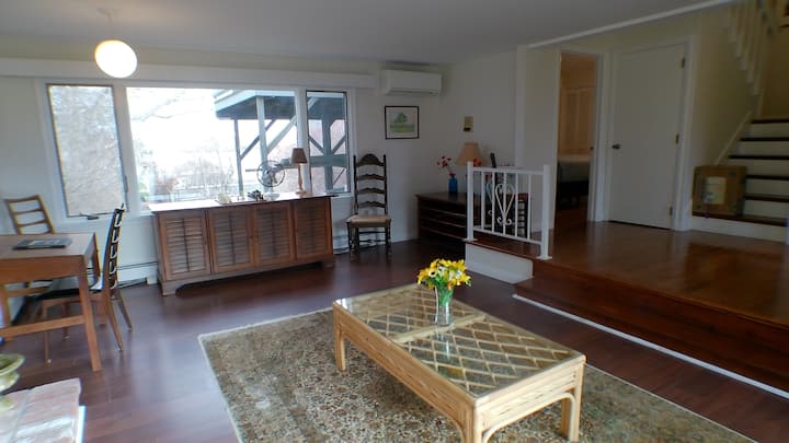 Mill Pond Family Retreat - Woods Hole, MA