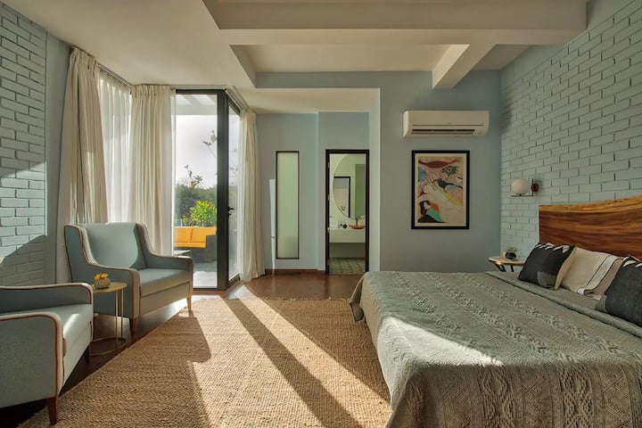 Bedroom 1 image 1